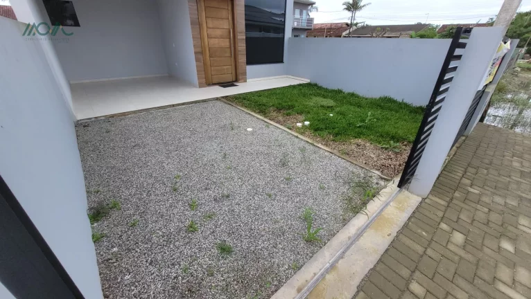 Imagem Sobrado novo na região central de Itapoá