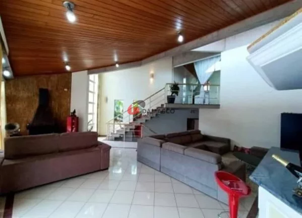 Imagem Sobrado à venda 3 Quartos, 3 Suites, 349M², Jardim São Caetano, São Caetano do Sul - SP