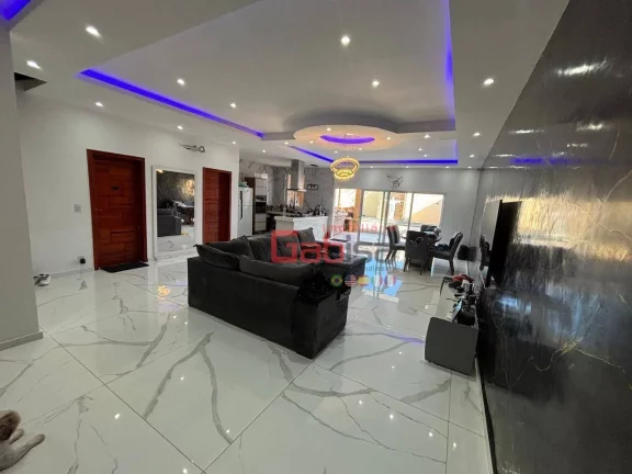 Imagem Casa com 4 dormitórios à venda, 378 m² por R$ 1.100.000,00 - Boa Vista - São Pedro da Aldeia/RJ