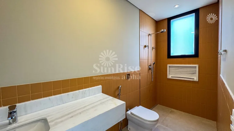 Imagem Casa de alto padrão à venda em Barueri com 4 quartos e 4 vagas 400 m² por R$ 2.500.000,00 Residencial Morada dos Lagos - BarueriSP