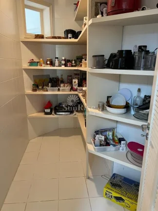 Imagem Casa à venda com 4 quartos e 4 vagas 358 m² no Alphaville 5 Santana de Parnaíba-SP