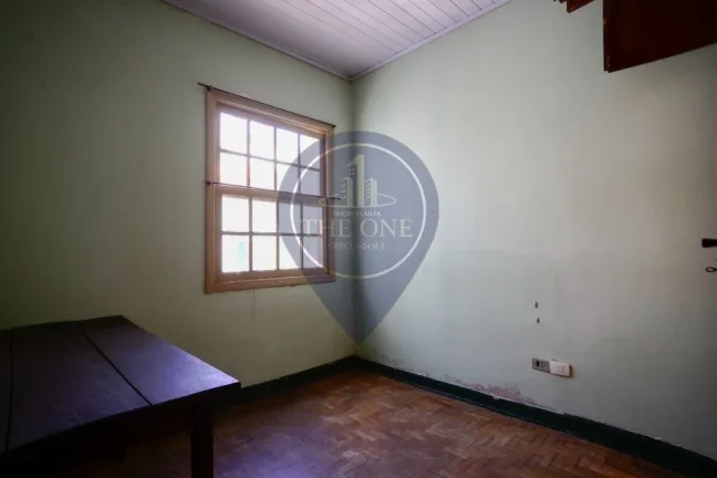 Imagem Oportunidade única: casa à venda em São Paulo-SP, Aclimação - 4 quartos, 2 salas, 2 banheiros, 2 vagas, 163 m² de área.