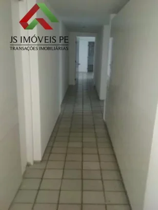 Imagem Apartamento de Luxo à Venda em Piedade: 4 Quartos, 3 Suítes, 2 Salas, 5 Banheiros, 2 Vagas, 230m² - Jaboatão dos Guararapes-PE
