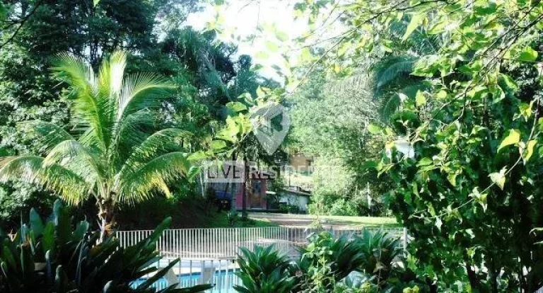 Imagem Chácara à venda dentro da cidade