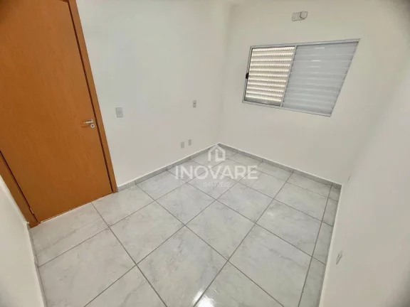Imagem Apartamento com 2 dormitórios para alugar, 49 m² por R$ 1.300,00/mês - Alto Da Trindade - Itumbiara/GO