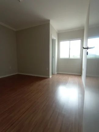 Imagem Sobrado com 2 suítes e 2 vagas de garagem