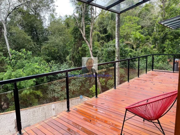 Imagem VENDE-SE Casa MODERNA, 4 suítes, Cond. Vila Verde