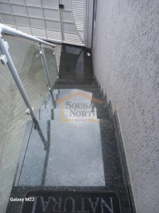 Imagem Sobrado 2 dormitórios, sendo 1 suíte, sala ampla, cozinha, 2 banheiros, 2 lavabos, área gourmet, ...