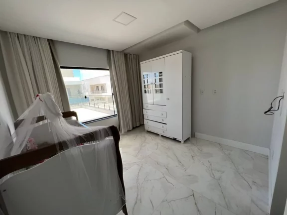 Imagem Casa no Alphaville Sergipe - Espaço, Conforto e Lazer!