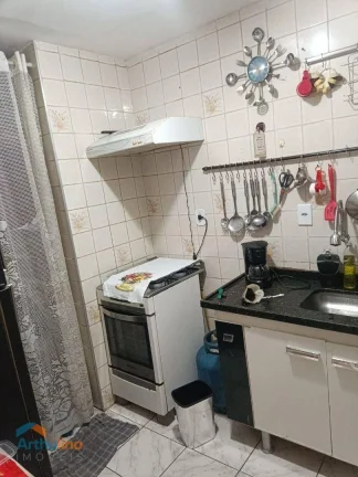 Imagem Apartamento 48m² com 2 dormitórios 1 vaga à venda, por R$ 210.000 - COHAB Adventista-Santo Amaro/SP