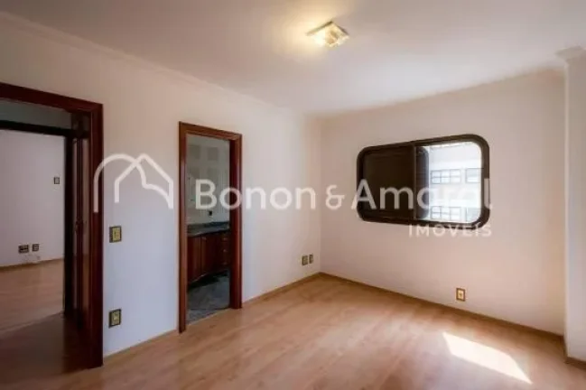 Imagem Excelente Apartamento à Venda no Cambuí em Campinas. São 215m² com 4 Quartos, 3 suítes, 5 banhe...