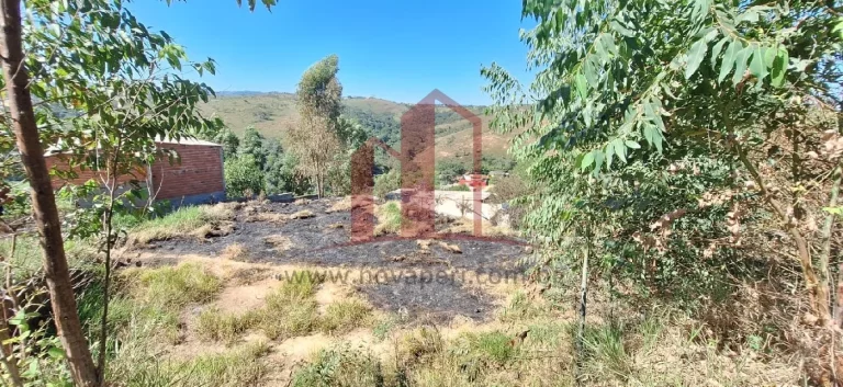 Imagem Lote à Venda no Jardim Alegria em Francisco Morato-SP: Terreno com 601,92 m² de área!