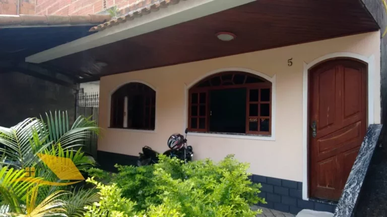 Imagem VENDO CASA TÉRREA COM GARAGEM NA CHÁCARA DO PARAÍSO