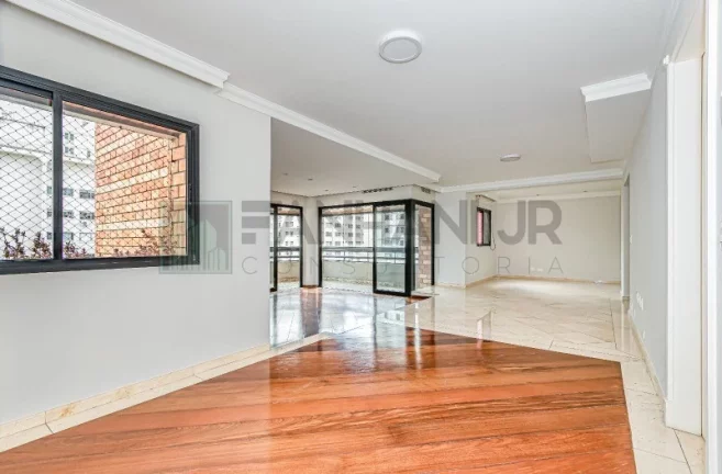 Imagem Apartamento para locação em Moema, São Paulo-SP: 3 quartos, 3 suítes, 4 salas, 5 banheiros, 4 vagas, 220m².