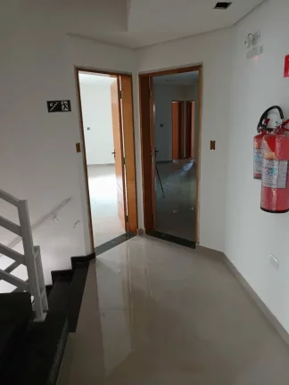 Imagem Cobertura com 102 m² 2 Dormitórios sendo 1 Suíte, Sala, Cozinha, Área de Serviço 1 Banheiro, 1 Lavabo e 2 Vagas!