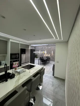 Imagem Casa em Condomínio impecável será entregue com tudo dentro! Toda reformada nova
