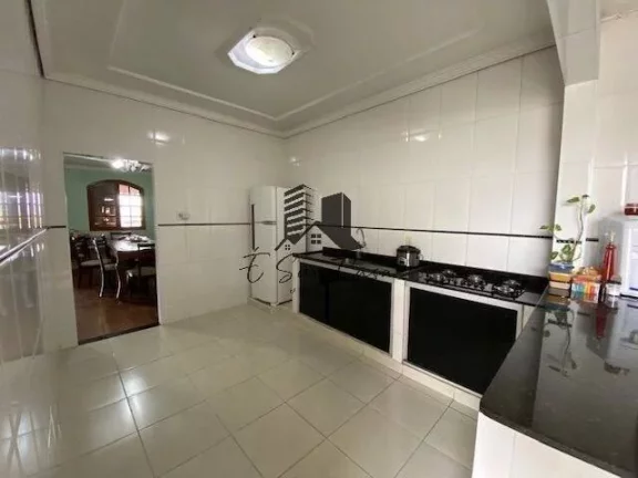 Imagem Casa 3 quartos Bairro Camargos