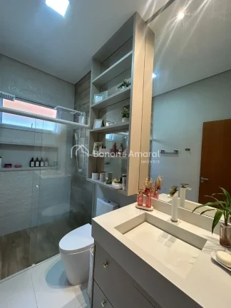 Imagem Excelente casa térrea à venda no Condomínio Royal Garden, em Paulínia. Localizada em um dos cond...