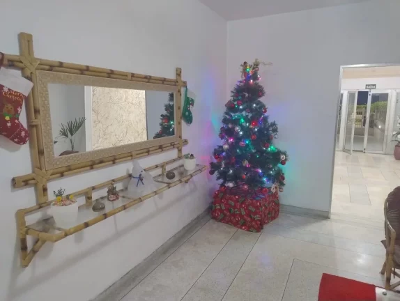 Imagem Apartamento Guilhermina - Praia Grande, de frente para Praia, com 50 m², 1 Dormitório, 1 Vaga.