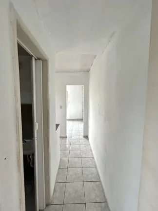 Imagem Sobrado com 1 quarto para alugar no Mutuá