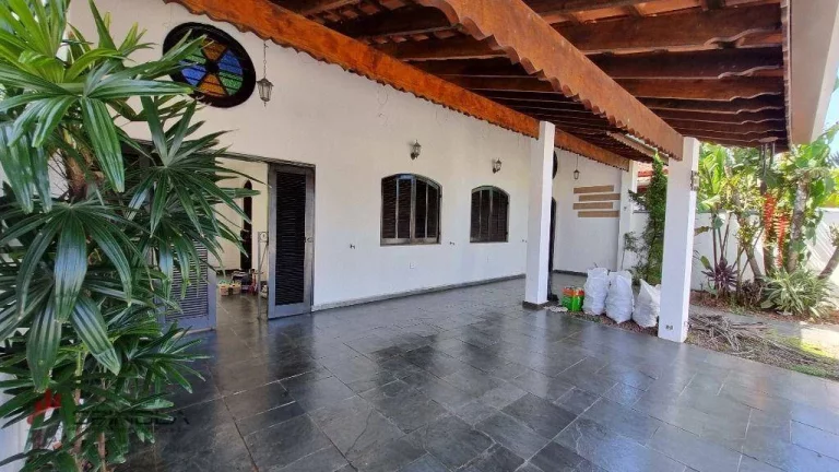 Imagem Casa com 3 dormitórios à venda, 250 m² por R$ 870.000,00 - Jardim Imperador - Praia Grande/SP