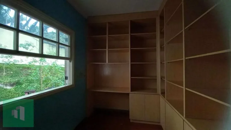 Imagem Sobrado em condomínio à venda em São Bernardo do Campo, Taboão, com 3 quartos, 110m2