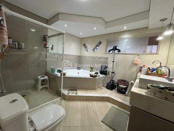 Imagem Casa à venda no Condomínio Okinawa - 3 Quartos, 2 Suítes

Esta belíssima casa oferece o máximo ...