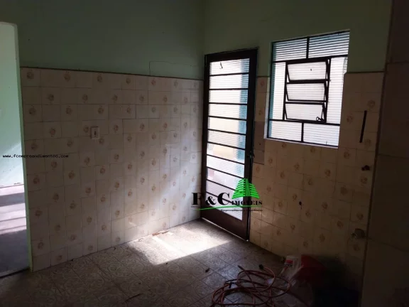 Imagem Apartamento para Venda em Limeira, Vila Claudia, 2 dormitórios, 1 banheiro, 1 vaga