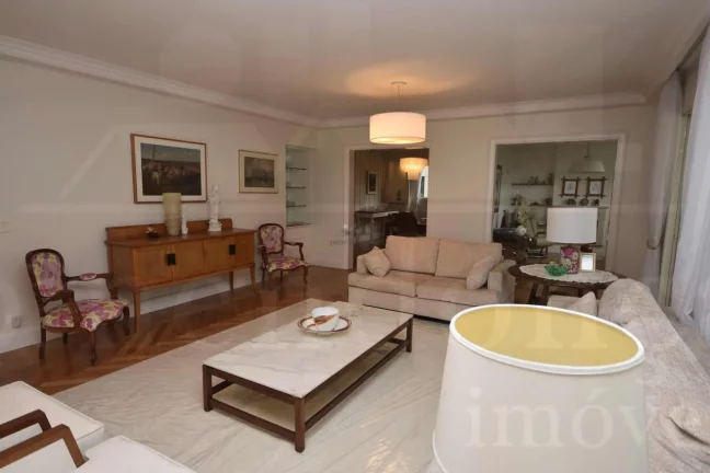 Imagem Excelente apartamento de alto padrão com 292 m² bem distribuídos, decorado de forma clean e harmo...