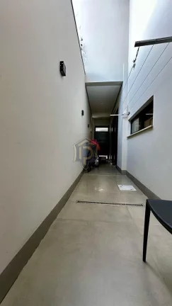 Imagem Sobrado Alto Padrão próximo Av. Guaiapó em Maringá