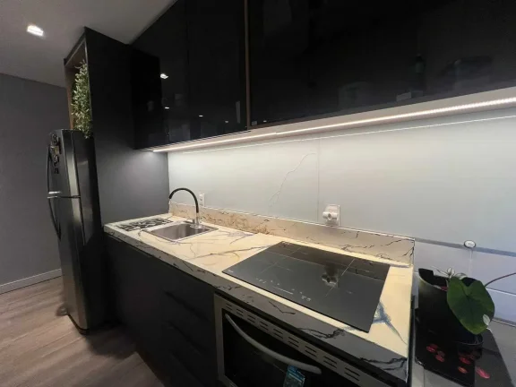 Imagem Apartamento mobiliado com 2 dormitórios e 1 vaga de garagem no bairro Itaipava em Itajaí