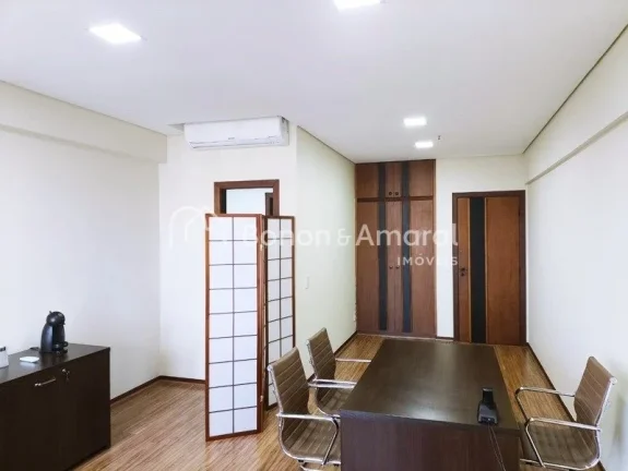 Imagem Venda , sala comercial , centro de Campinas !!
Local de fácil acesso , próximo da avenida Anchieta...
