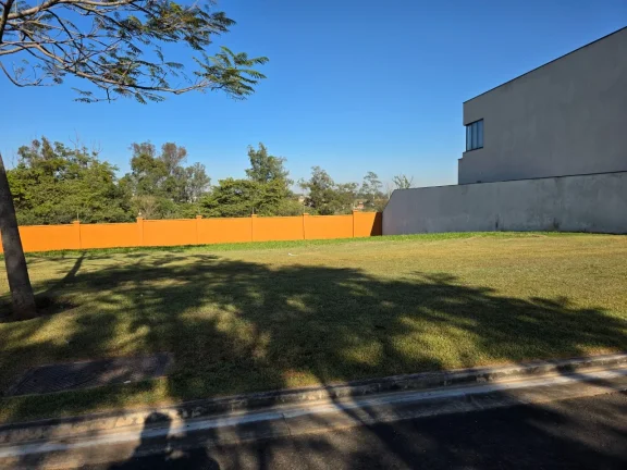 Imagem Terreno em condomínio à venda em Votorantim-SP, no bairro Parque Santa Márcia, com 458,57 m² de área.