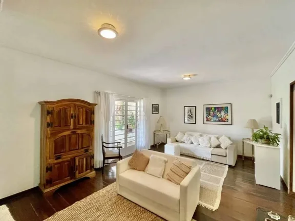 Imagem Cond Vila Real M. Velho - 100% TÉRREA! 3d/1ste + ap. hóspedes, em 6.370 m²!