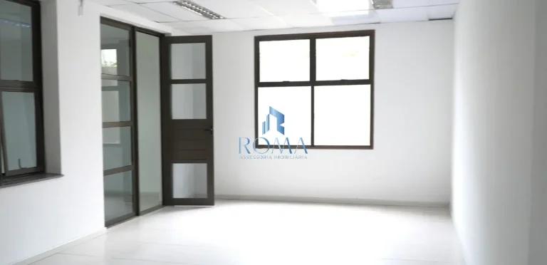 Imagem Sala Comercial 1 dormitórios à venda Nossa Senhora das Dores Santa Maria/RS