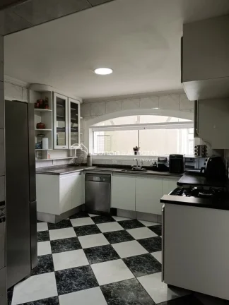 Imagem Casa à venda com 5 quartos no Residencial Gallery, em Campinas - SP.

Imóvel bem amplo e aconchega...