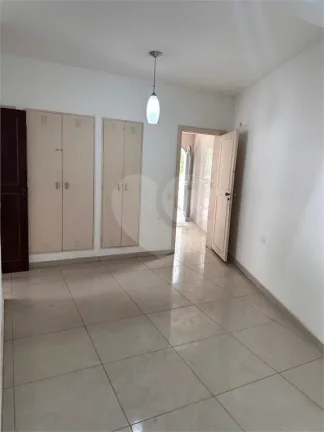 Imagem Casa à venda ou para alugar com 4 quartos, sendo 1 suíte, em Butantã, São Paulo - SP