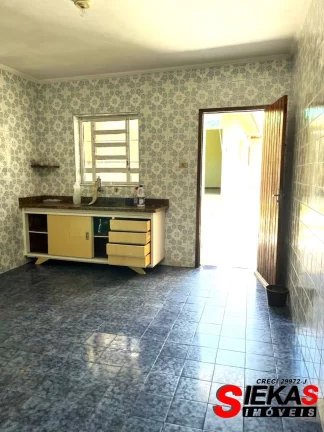 Imagem Espetacular Casa à Venda na Vila Marieta - São Paulo-SP: 4 Quartos, 1 Suíte, 1 Sala, 3 Banheiros, 3 Vagas, 212 m²!