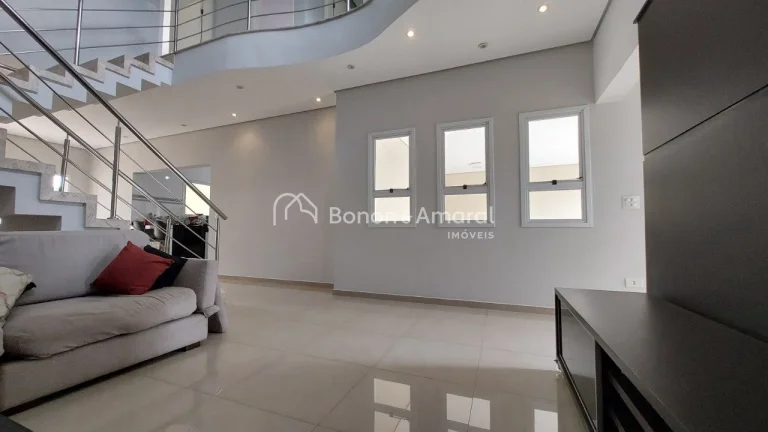 Imagem Casa para á venda em Condomínio em Valinhos com 237 mts num terreno de 307 mts.

Proprietários an...