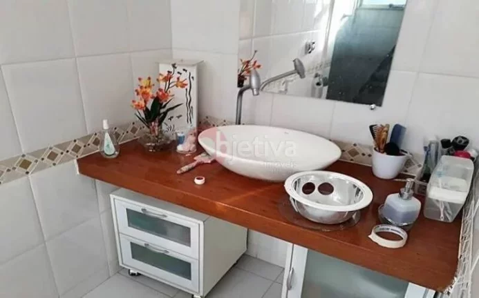 Imagem COBERTURA A VENDA DE 4 QUARTOS SENDO 2 SUÍTES NO ALGODOAL EM CABO FRIO