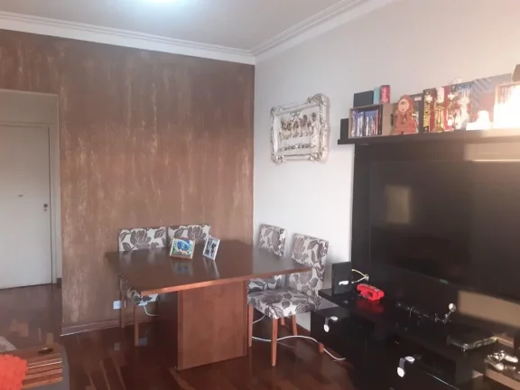 Imagem Apartamento com sala ampla, sacada, 3 dormitórios, sendo 1 suíte, 2 com armários embutidos, cozin...