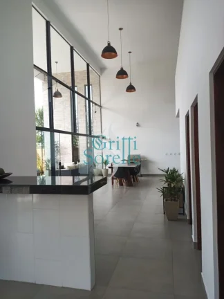Imagem Casa em Condomínio à Venda e Mato Dentro - Ubatuba/SP.