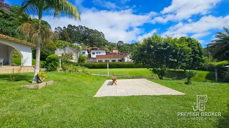 Imagem Casa à venda, 240 m² por R$ 3.499.000,00 - Bom Retiro - Teresópolis/RJ