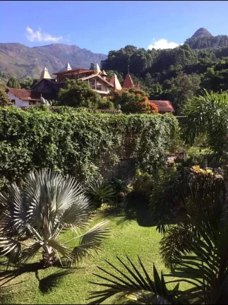 Imagem LINDA CASA COM 4 QUARTOS - NOVA FRIBURGO
