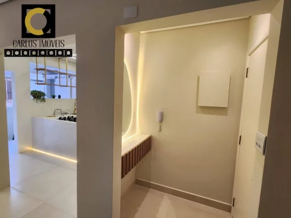 Imagem OPORTUNIDADE! Apartamento todo reformado, com garagem fechada em Santos!!!