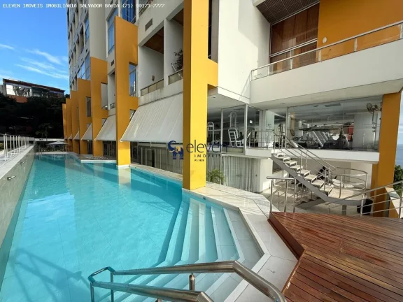EXCLUSIVIDADE E VISTA MAR NO VITÓRIA LOFT DUPLEX VISTA MAR  INCLUINDO UM PIER EXCLUSIVO, IDEAL PARA MOMENTOS DE RELAXAMENTO À BEIRA-MAR.