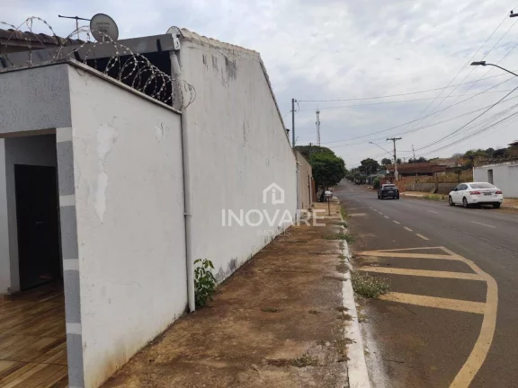 Imagem Casa com 2 dormitórios à venda, 120 m² por R$ 420.000,00 - Setor Nova Aurora - Itumbiara/GO