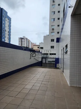 Imagem Apartamento Semi mobiliado com 2 Dormitórios no bairro Guilhermina - Praia Grande