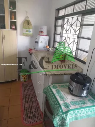 Imagem Casa para Venda em Americana, Vila Dainese, 3 dormitórios, 1 banheiro, 1 vaga