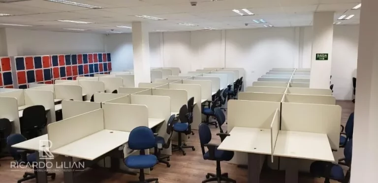 Imagem "Oportunidade Única: Prédio Comercial de Prestígio com 950m², Ideal para Empresas de Importação e Negócios Internacionais!"